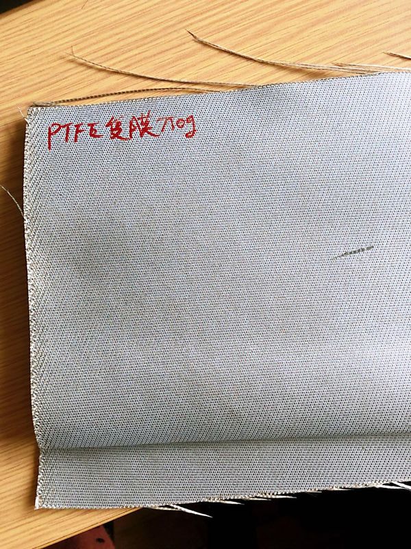 Industry Filter Cloth Woven Glass Fiber 750gsm With PTFE Coated